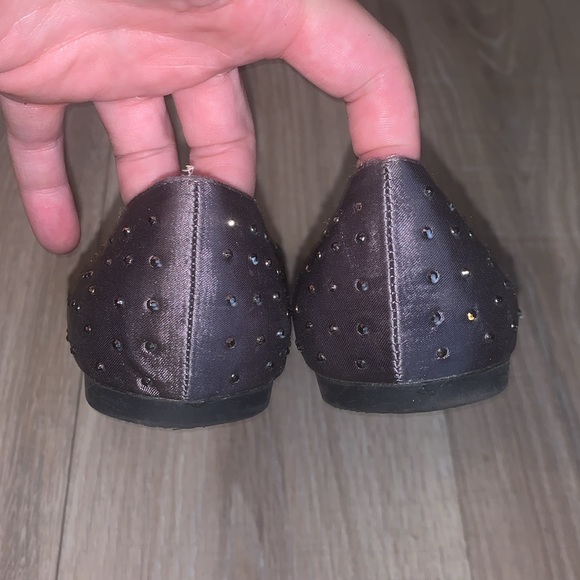 Maurices Kylie Grey silver sequined formal flats - Picture 5 of 8